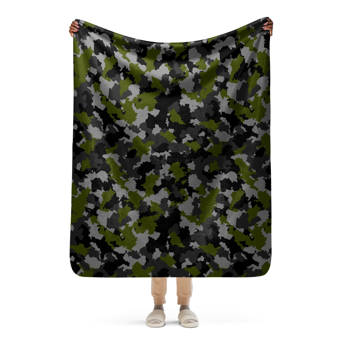 Alpha Jungle CAMO Sherpa blanket - 50″×60″ - Blankets