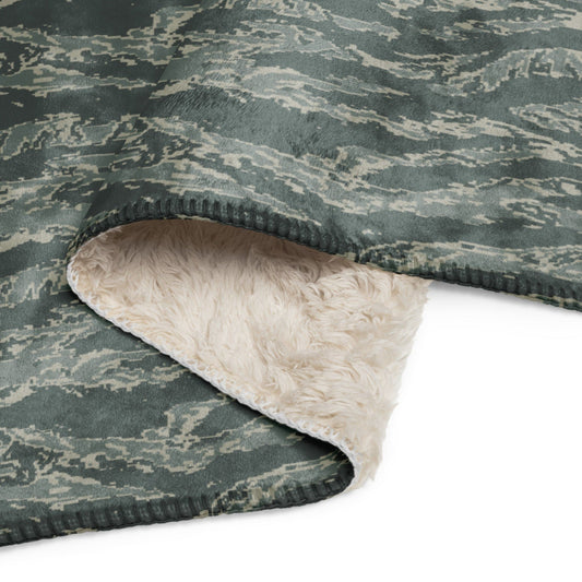 American Tiger Stripe Airman Battle Uniform (ABU) CAMO Sherpa blanket - Blankets