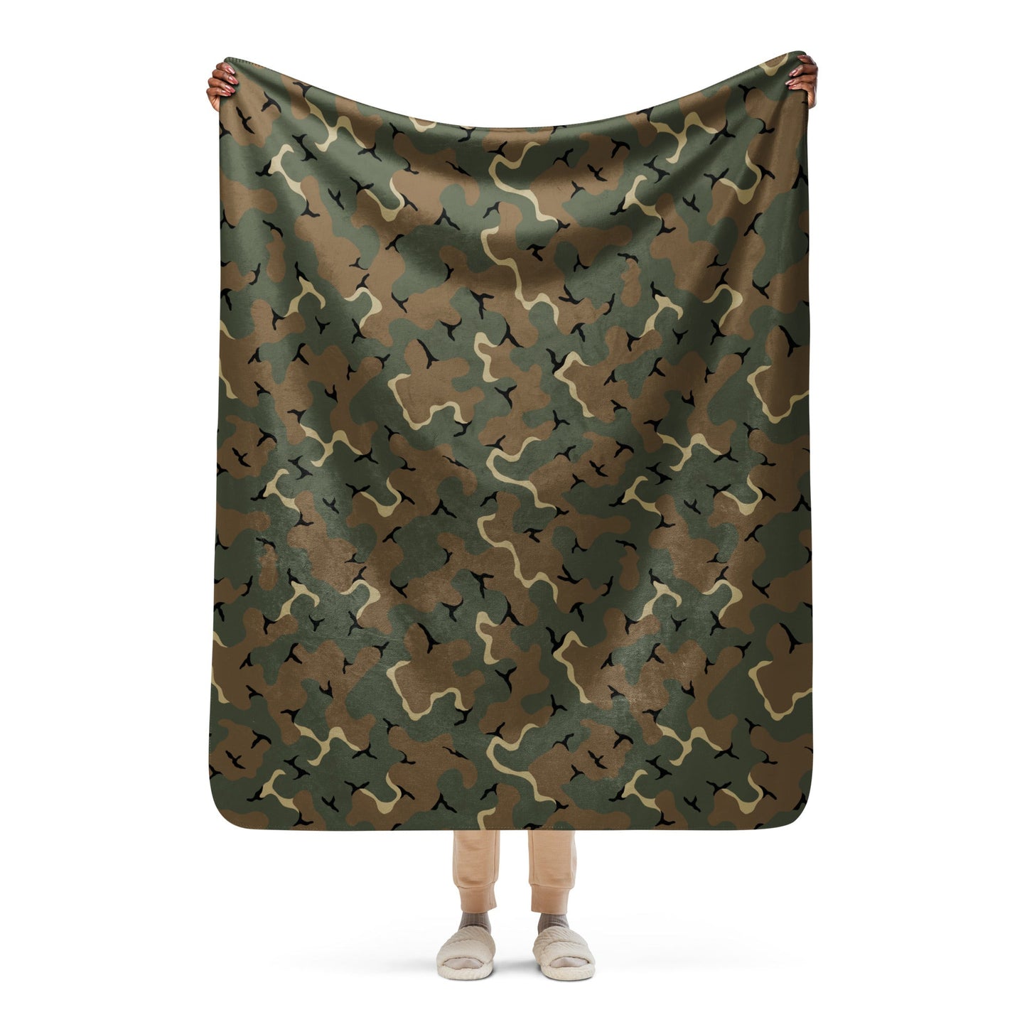 American MERDC Vehicle Woodland CAMO Sherpa blanket - 50″×60″ - Blankets