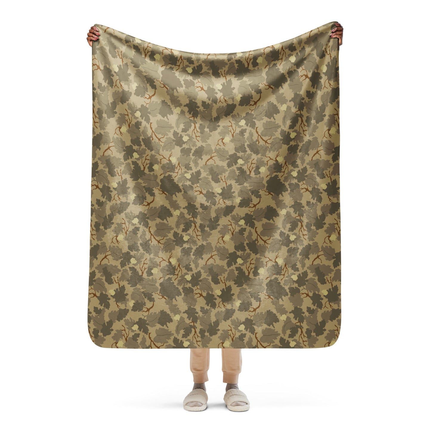 American Mitchell Wine Leaf Brown CAMO Sherpa Blanket - 50″×60″