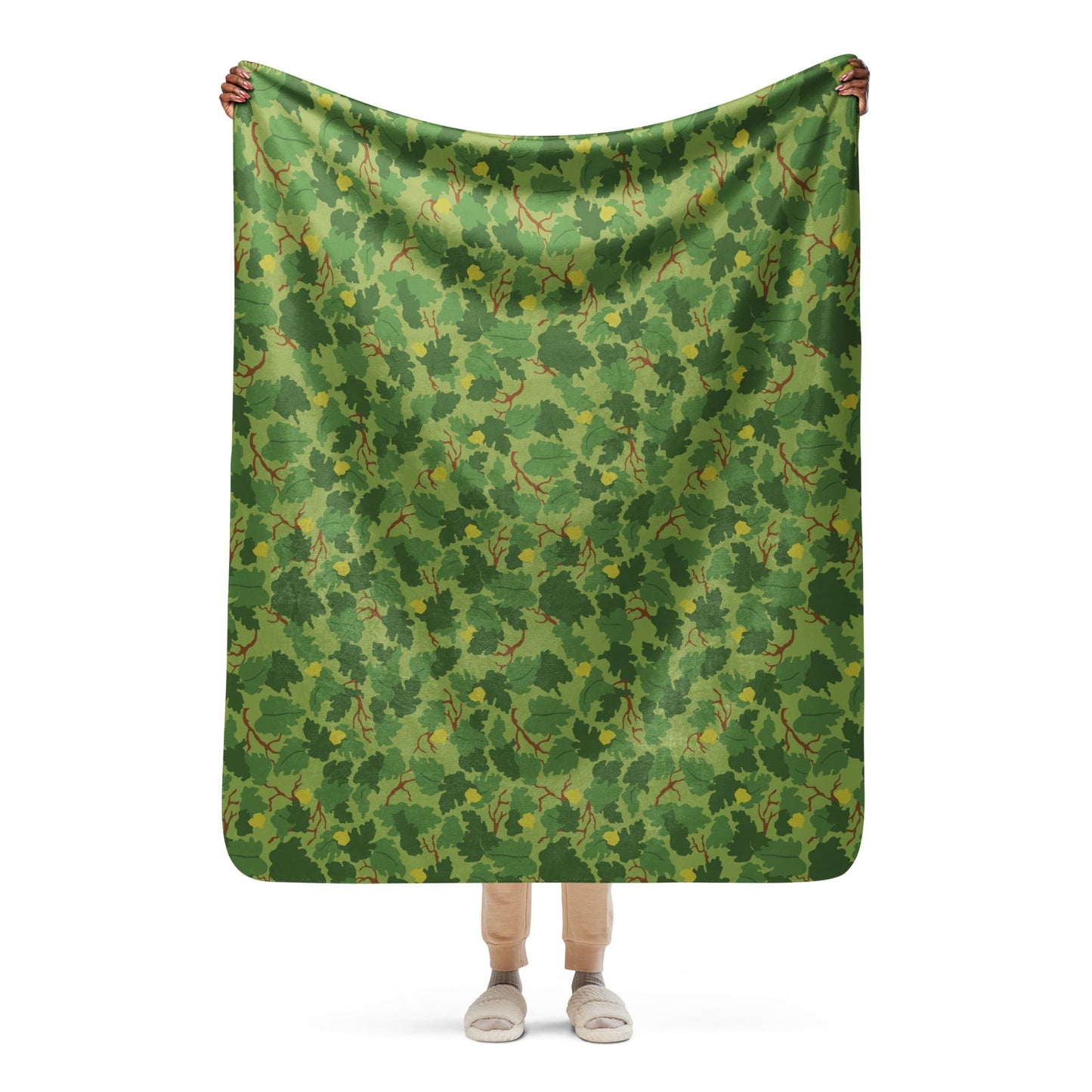 American Mitchell Wine Leaf Green CAMO Sherpa blanket - 50″×60″ - Blankets