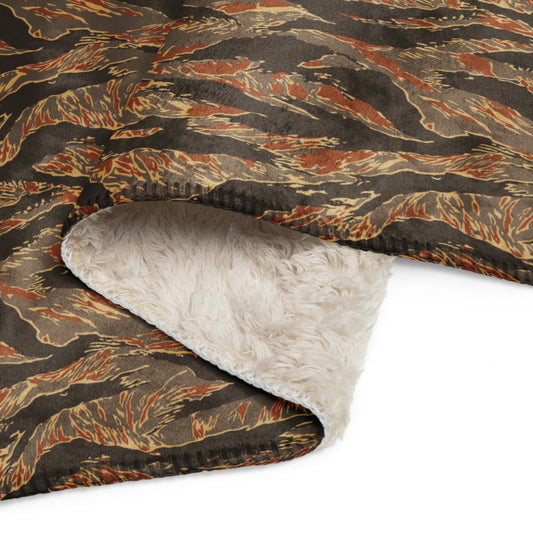 American Tiger Stripe Autumn CAMO Sherpa blanket - Blankets