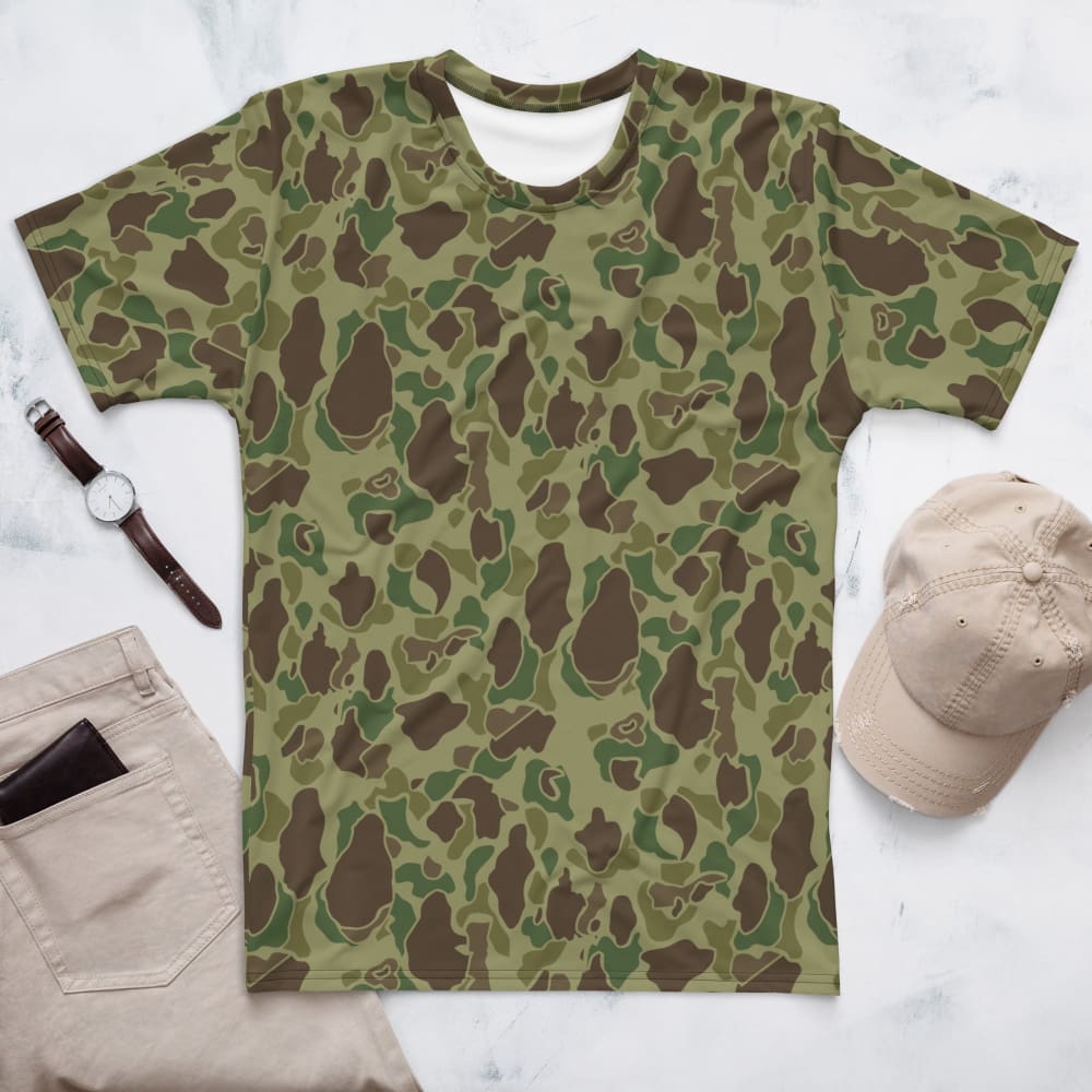 CAMO HQ - American WW2 M1942 Frogskin Jungle CAMO Men's T-shirt