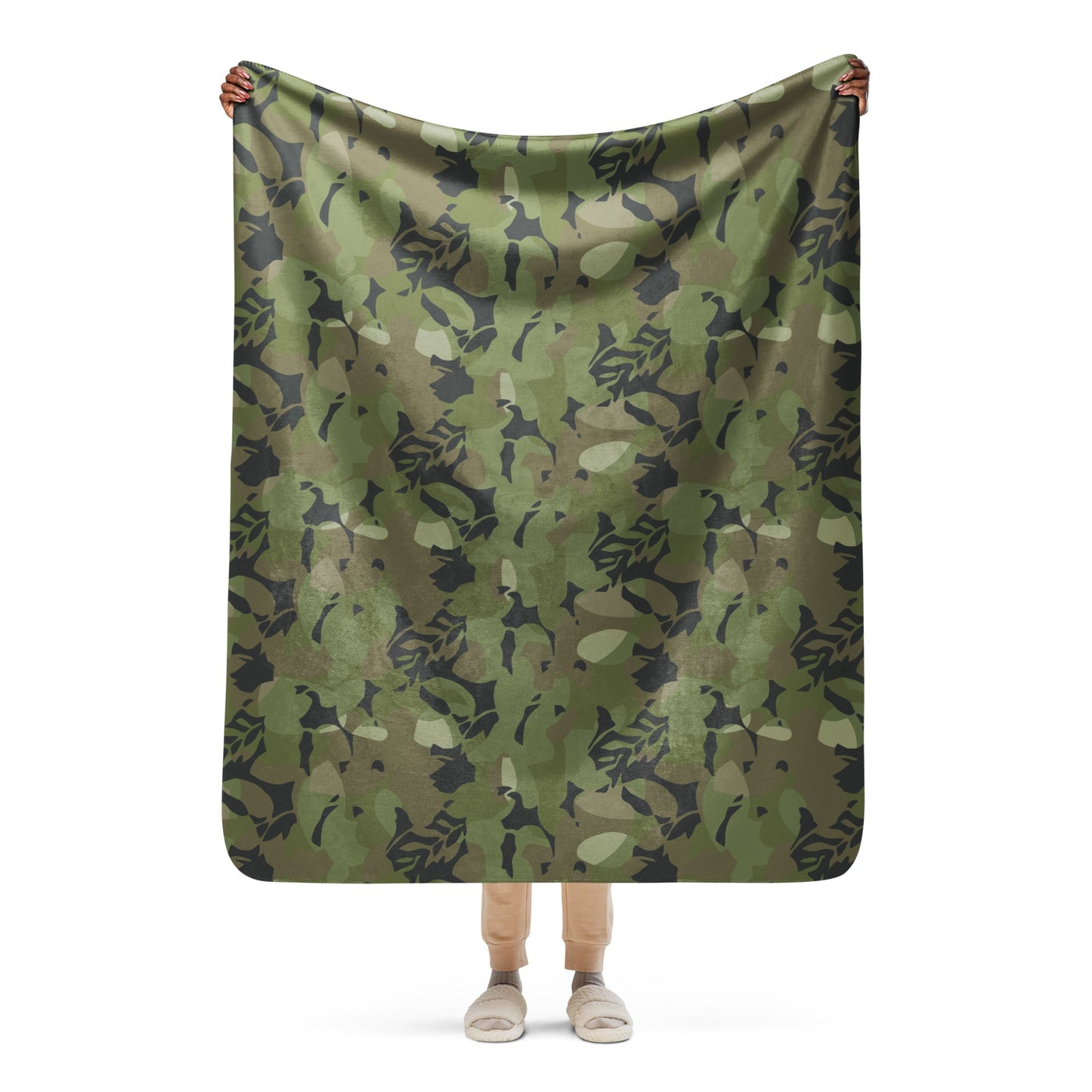 Cuban Elm Leaf Special Troops CAMO Sherpa Blanket - 50″×60″
