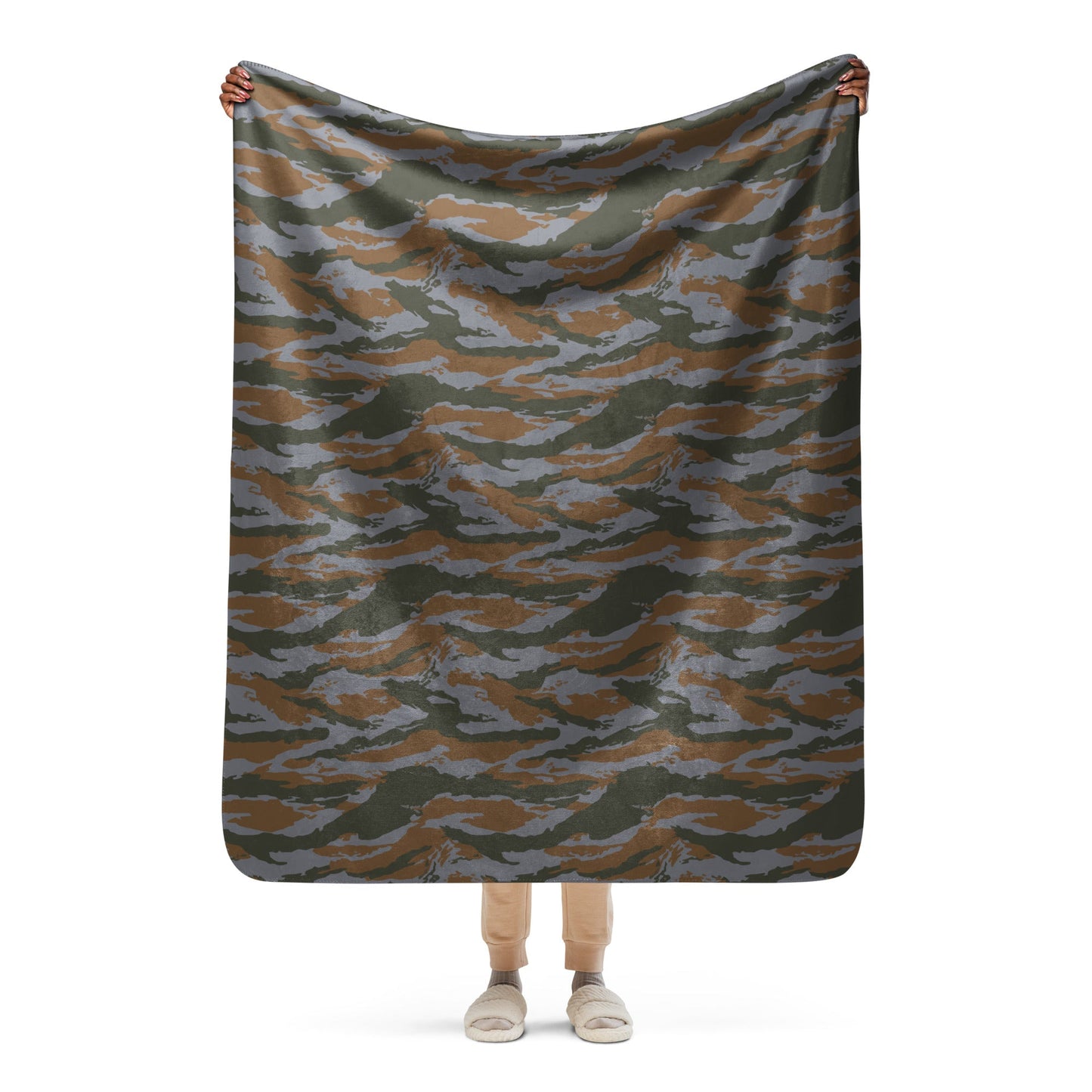 Cuban Lizard CAMO Sherpa blanket - 50″×60″ - Blankets