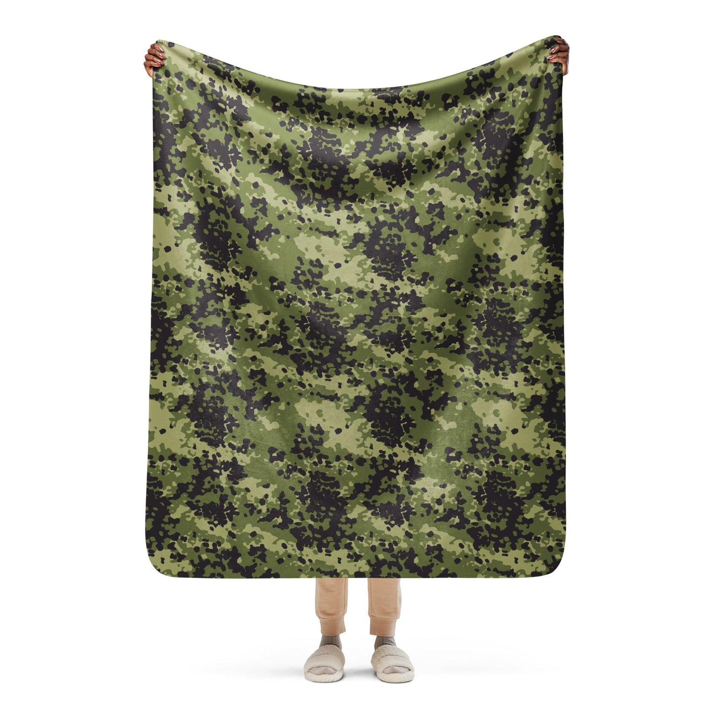 Danish Flecktarn Woodland CAMO Sherpa blanket - 50″×60″ - Blankets
