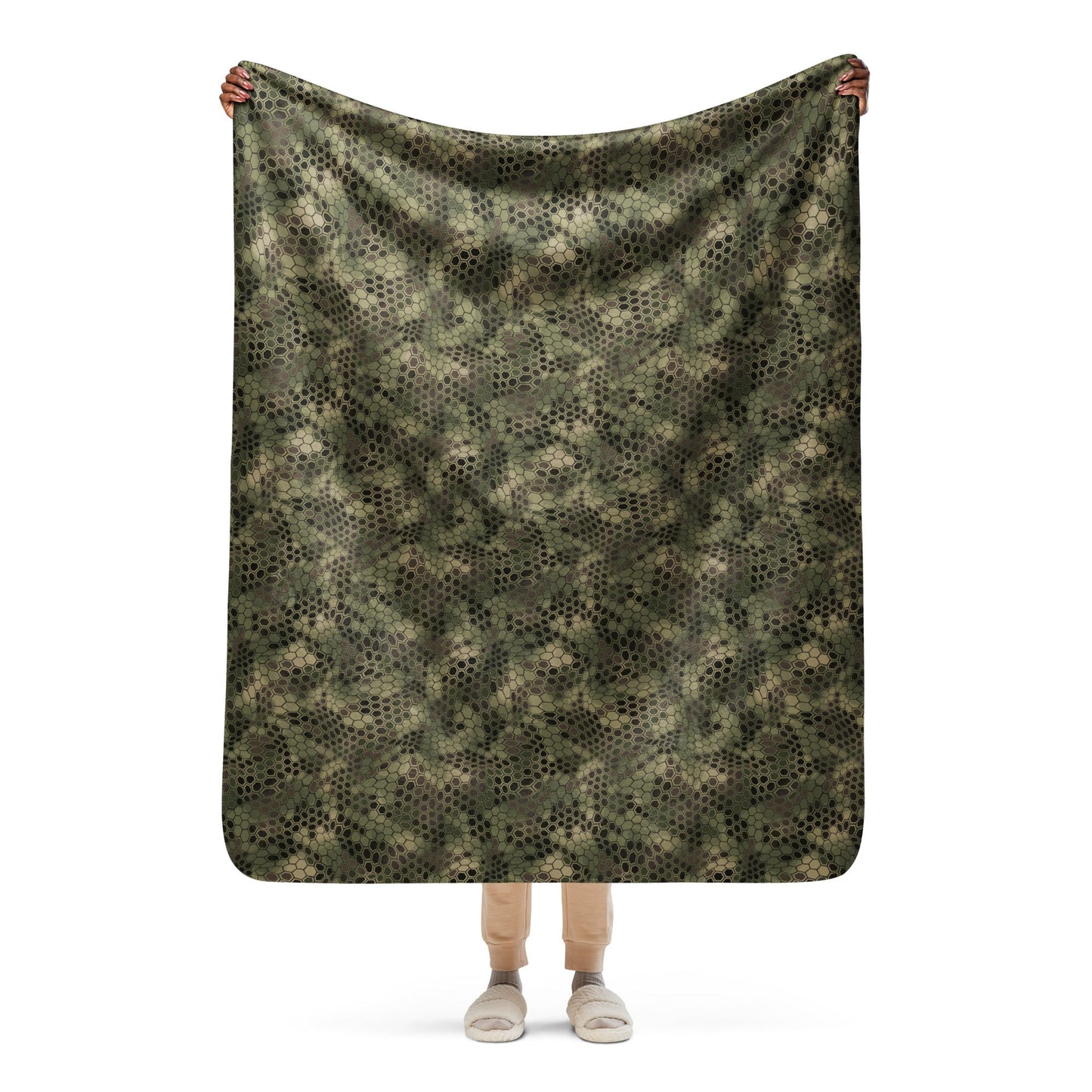 Dragon Skin Multi-terrain CAMO Sherpa blanket - 50″×60″ - Blankets