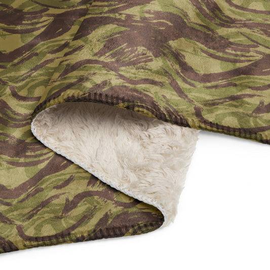 French Lizard C1 All Arms Uniform CAMO Sherpa blanket - Blankets