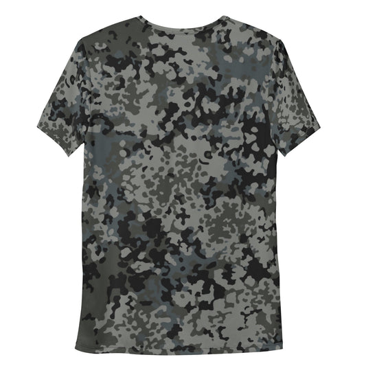 German Flecktarn Urban CAMO Mens athletic t-shirt - Athletic T-Shirts