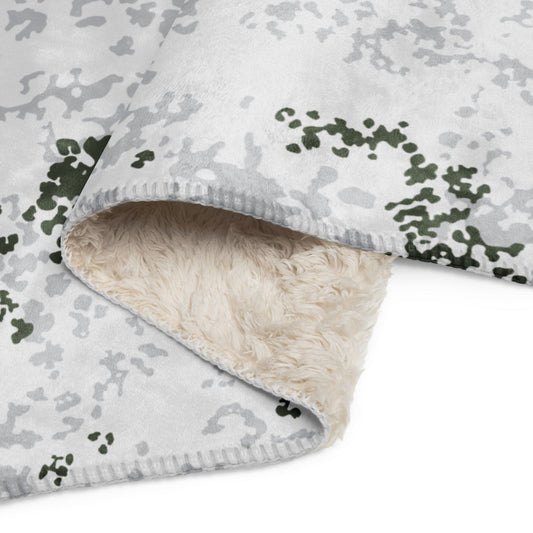 German Flecktarn Winter CAMO Sherpa blanket - Blankets