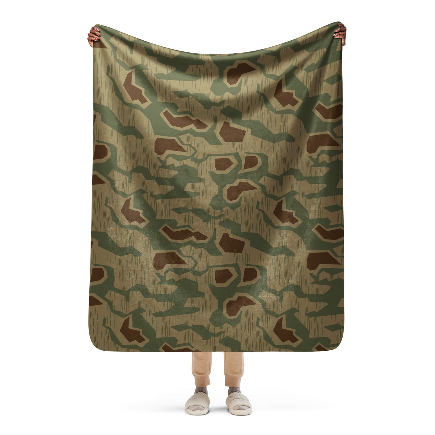 German Sumpfmuster 43 CAMO Sherpa blanket - 50″×60″ - Blankets