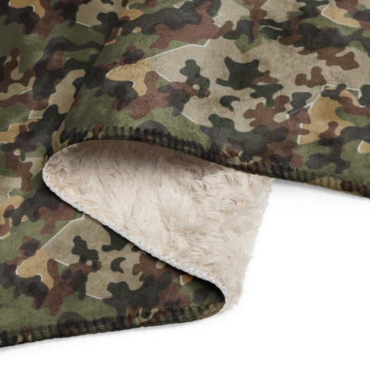 German Zelt-tarnmuster Autumn CAMO Sherpa blanket - Blankets