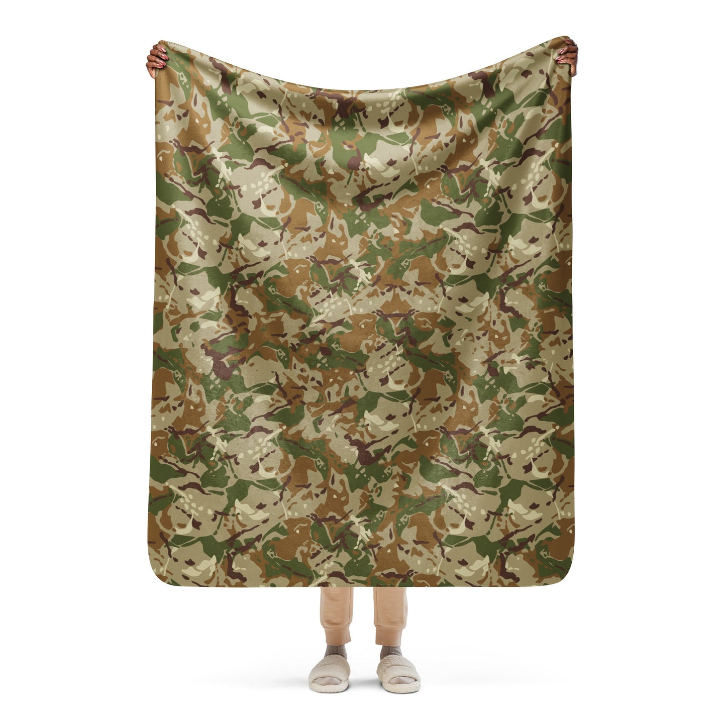 Hungarian Multi-terrain CAMO Sherpa Blanket - 50″×60″