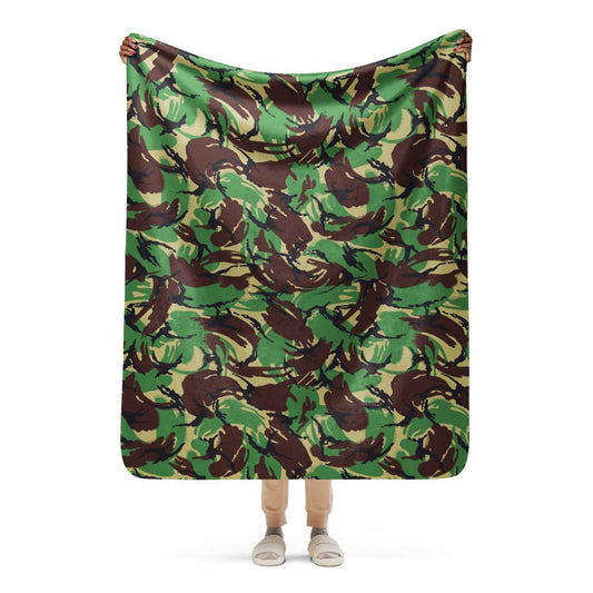 Indonesian DPM TNI - AD CAMO Sherpa blanket - 50″×60″