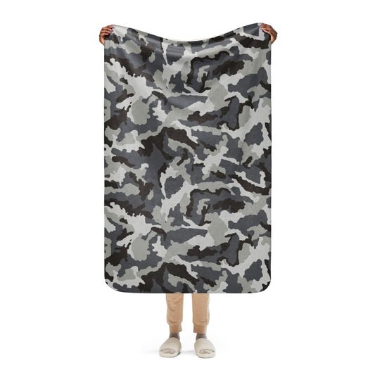 Irish DPM Urban CAMO Sherpa blanket - 37″×57″