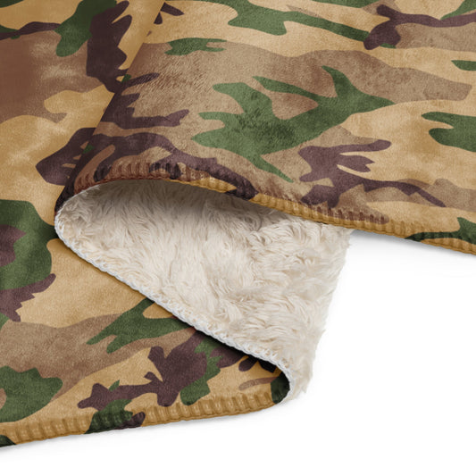 Italian Mimetico Deserto CAMO Sherpa blanket - Blanket