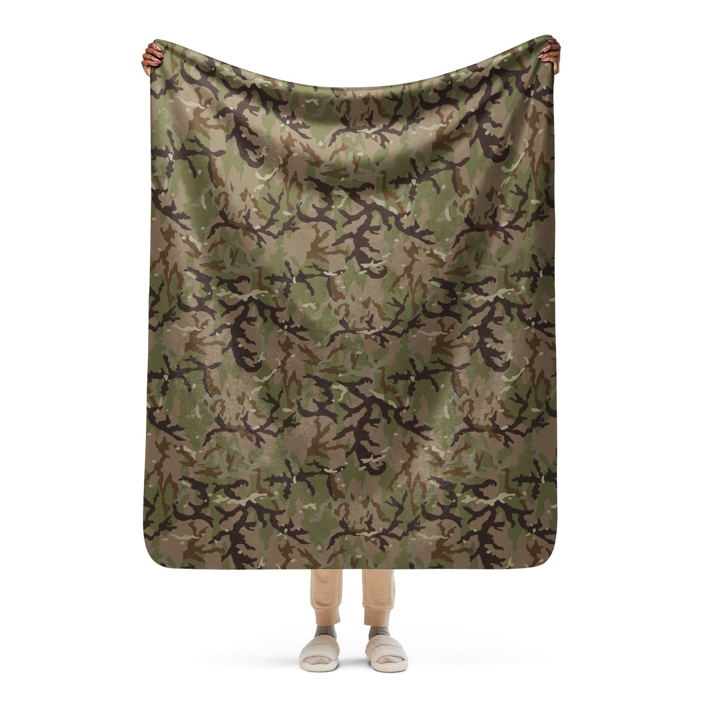 Czech Multi-terrain MAD21 CAMO Sherpa blanket - 50″×60″ - Blankets
