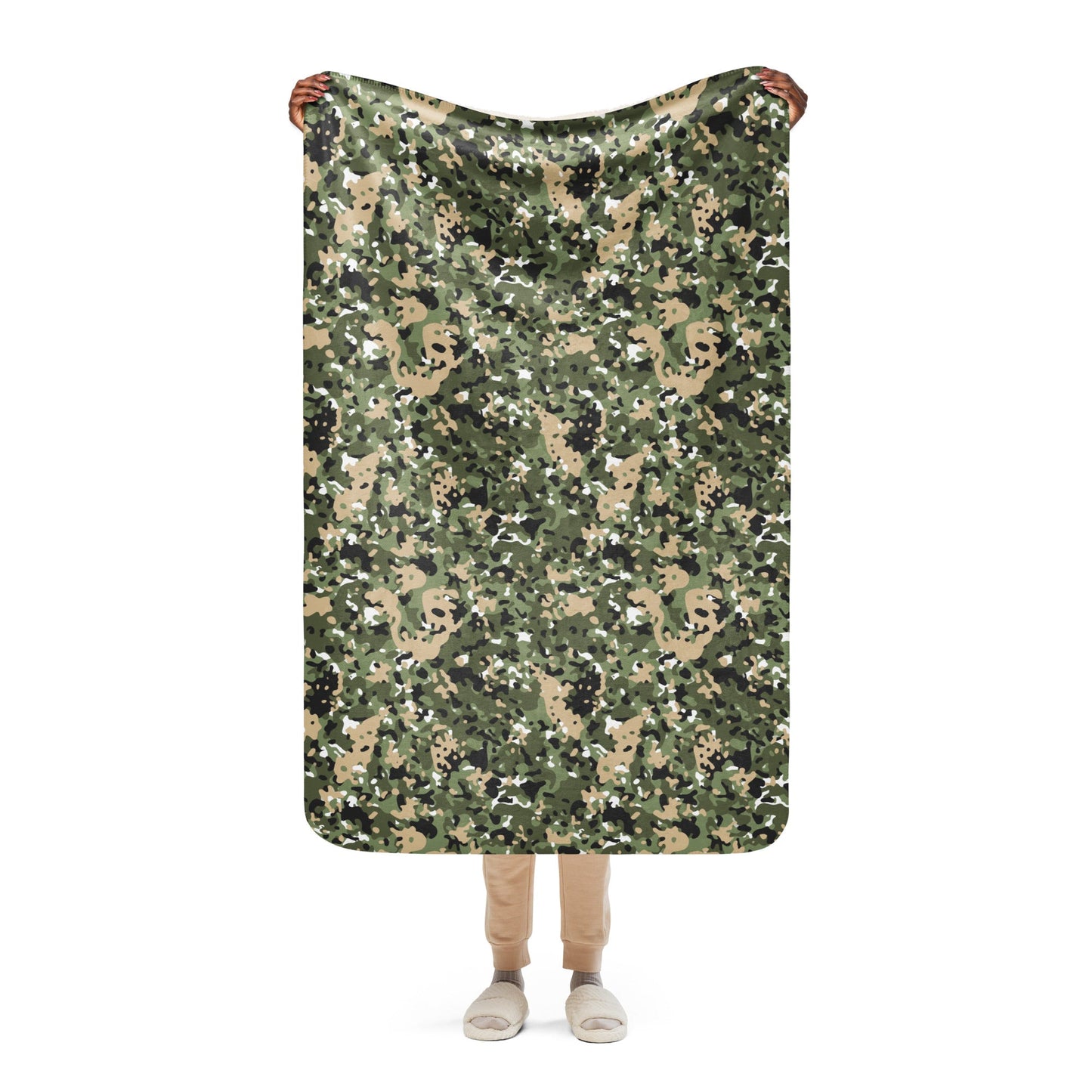 Nordic Combat Uniform CAMO Sherpa blanket - 37″×57″ - Blankets
