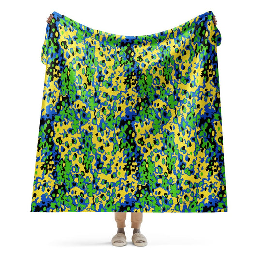 Oakleaf Glow-Oak Green CAMO Sherpa blanket - 60″×80″