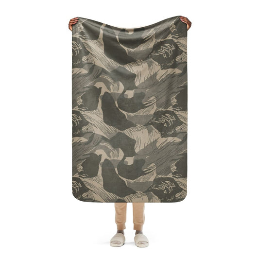 Rhodesian Brushstroke Urban Rubble CAMO Sherpa blanket - 37″×57″