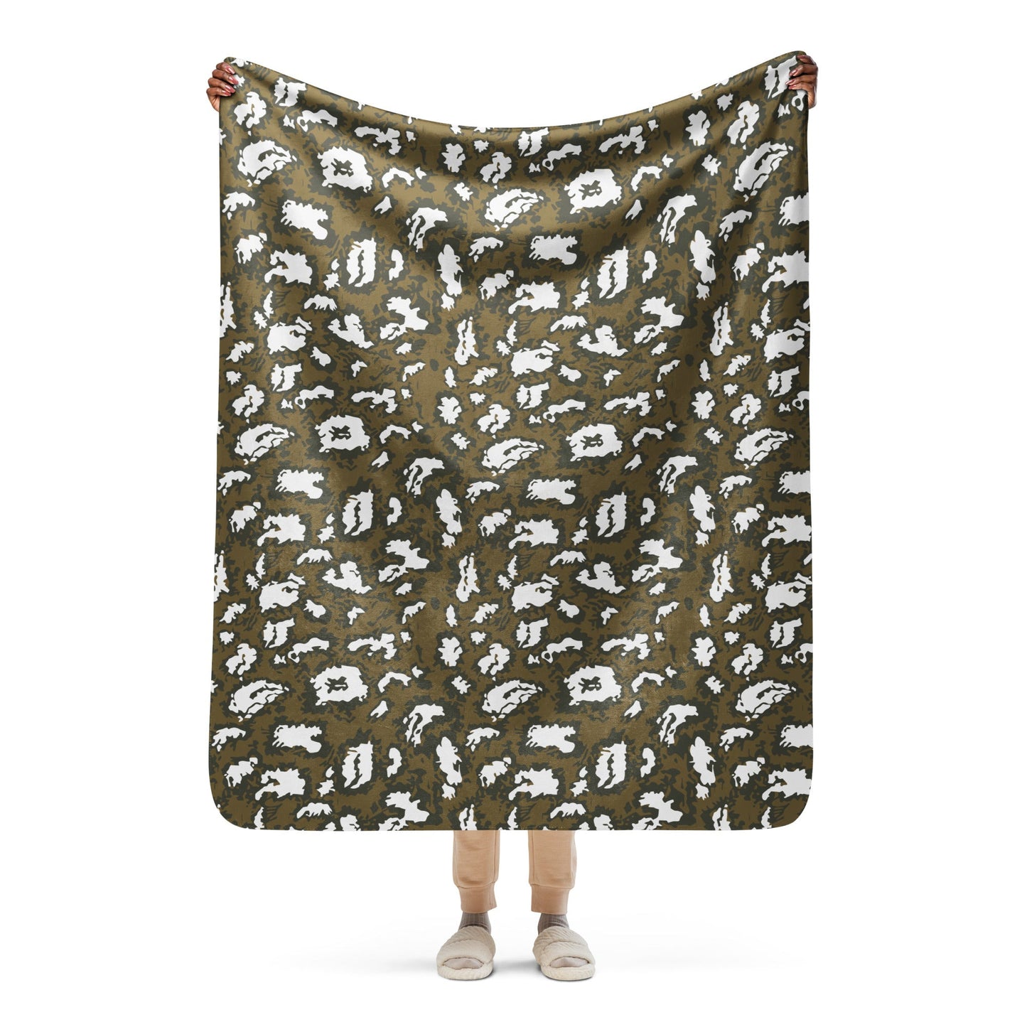 Russian KLMK Red Dawn BROWN Movie CAMO Sherpa blanket - 50″×60″ - Blankets