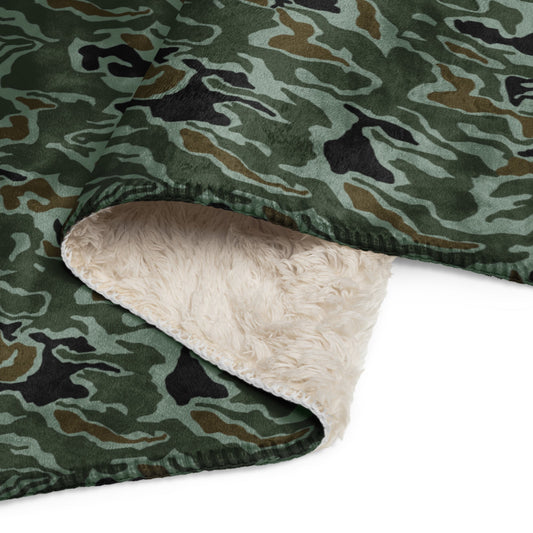 South Korean ROK Noodle Swirl CAMO Sherpa blanket - Blankets