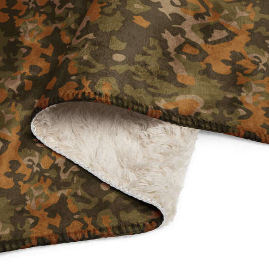 Spanish Sahara CAMO Sherpa blanket - Blankets