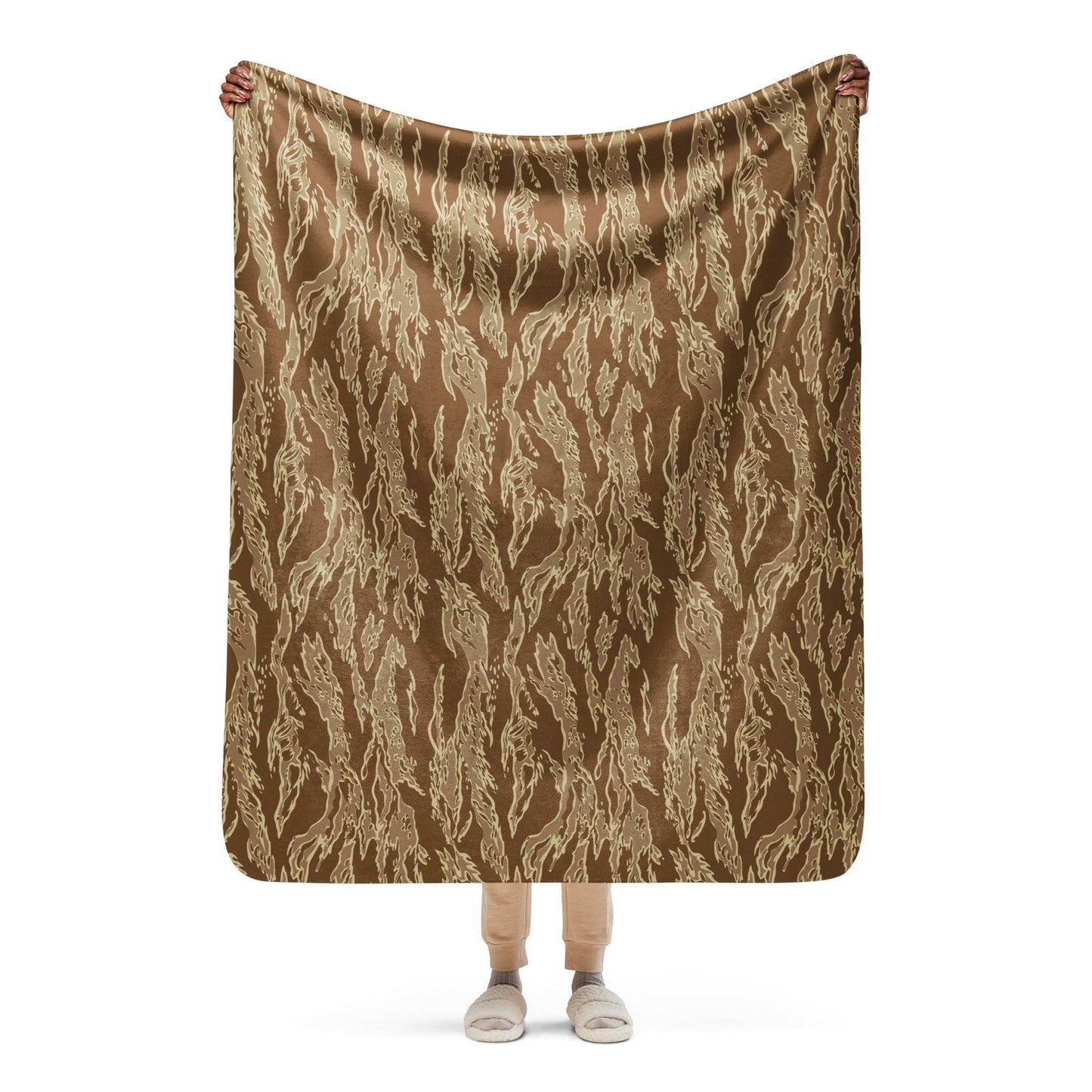 American Tiger Stripe Desert CAMO Sherpa blanket - 50″×60″ - Blankets