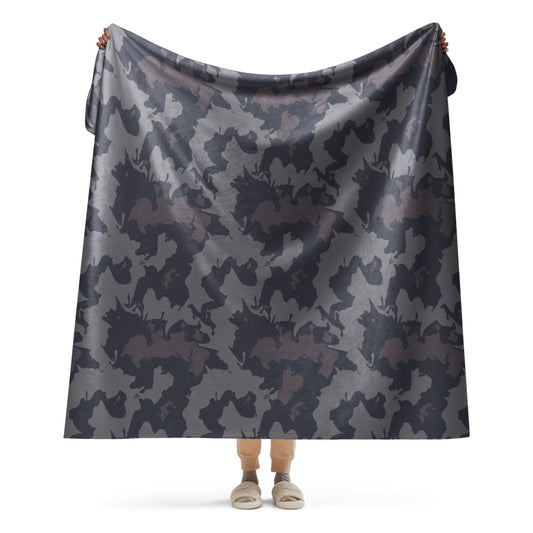 Urban Rust CAMO Sherpa blanket - 60″×80″