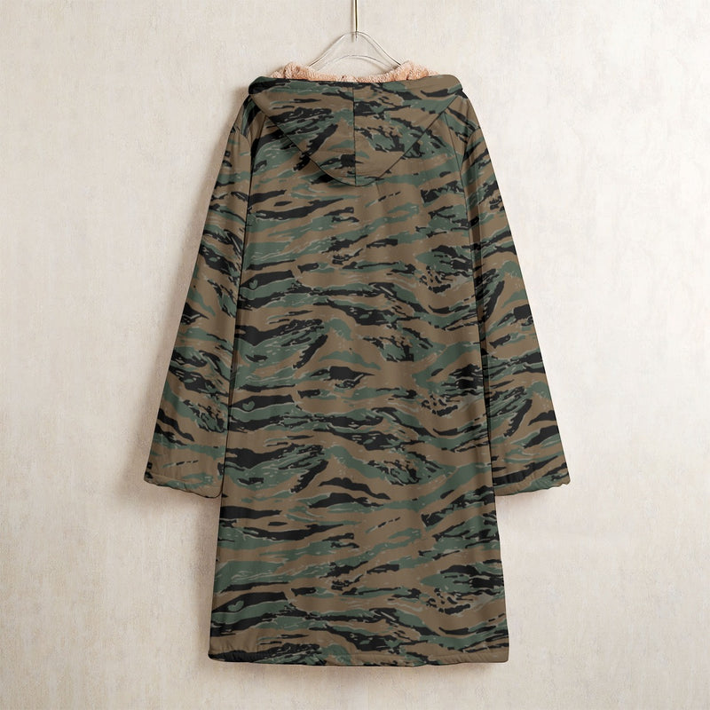 Tiger Stripe Marine Experimental Woodland CAMO Men's Horn Button Long Fleece Coat