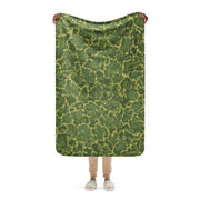 A2 Pandora Jungle CAMO Sherpa Blanket - 37″×57″