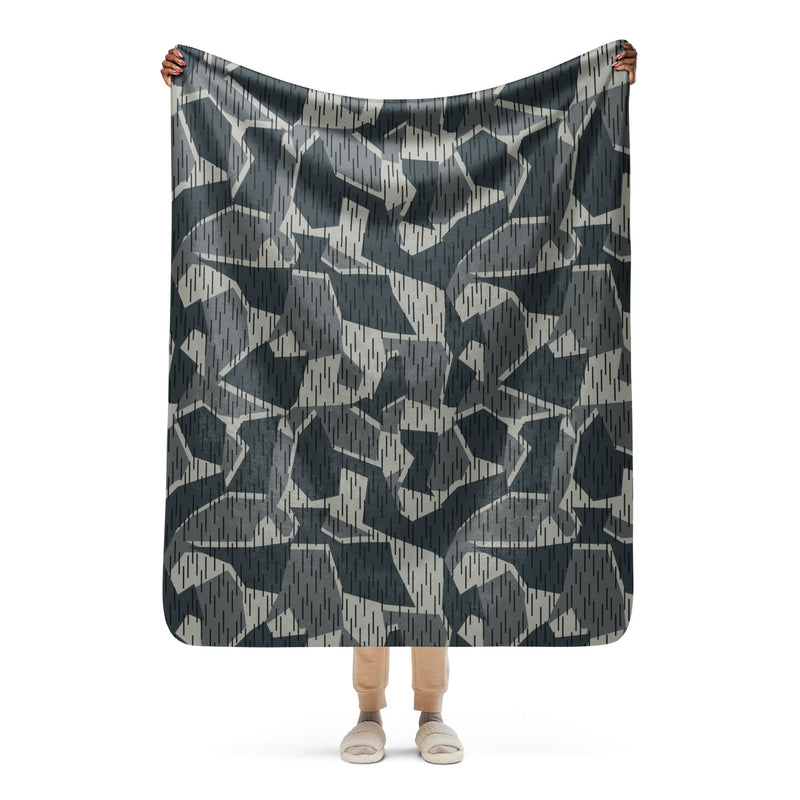 Lunar Vector CAMO Sherpa Blanket - 50″×60″