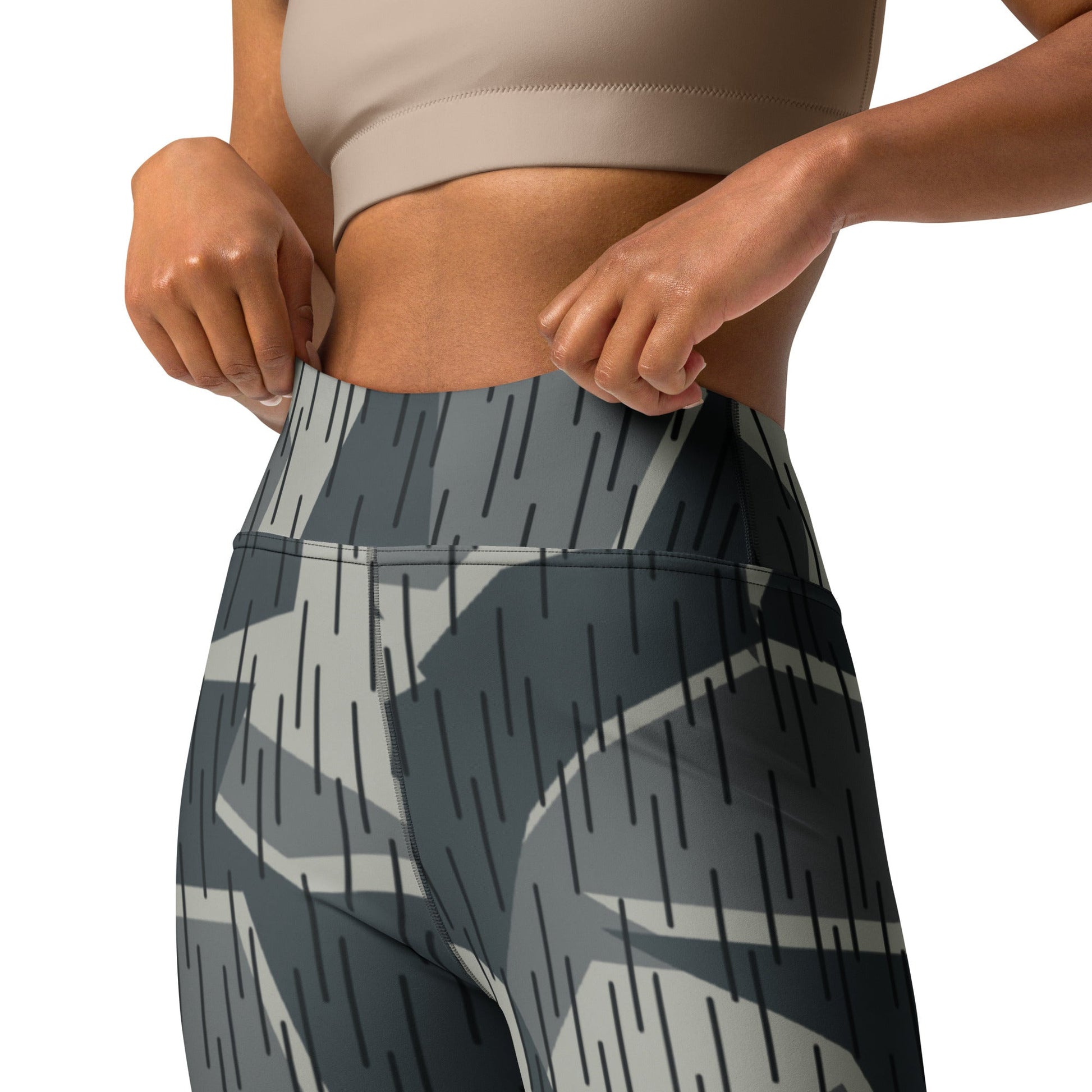 Ad Astra Moon Splittermuster Urban Movie CAMO Yoga Leggings - Womens