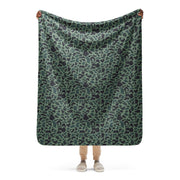 Duck Hunter Woodland Spot CAMO Sherpa Blanket - 50″×60″