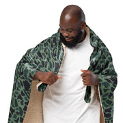 Duck Hunter Woodland Spot CAMO Sherpa Blanket