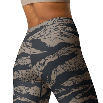 Afghanistan Taliban Special Forces Badri Tiger Stripe CAMO Yoga Leggings - Womens