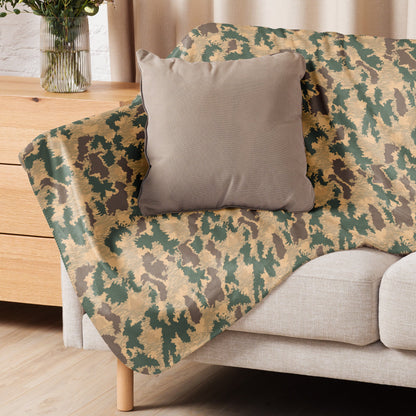 African Pinwheel CAMO Sherpa blanket - Blanket