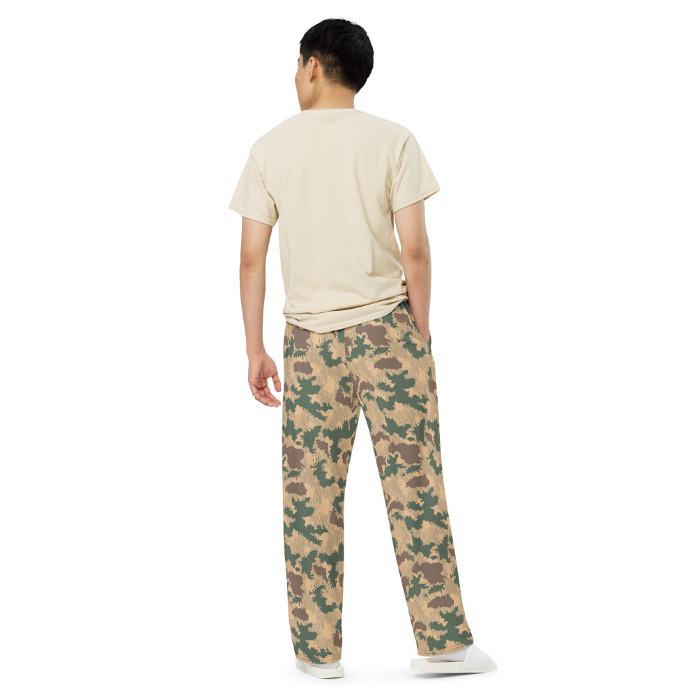 African Pinwheel CAMO unisex wide-leg pants - Unisex Wide-Leg Pants