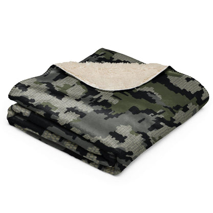 Alaska Alpine CAMO Sherpa blanket