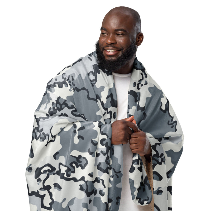 Alaska Chocolate Chip Arctic CAMO Sherpa Blanket