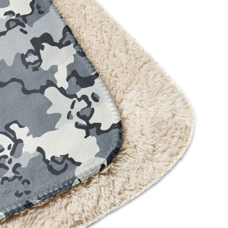 Alaska Chocolate Chip Arctic CAMO Sherpa Blanket