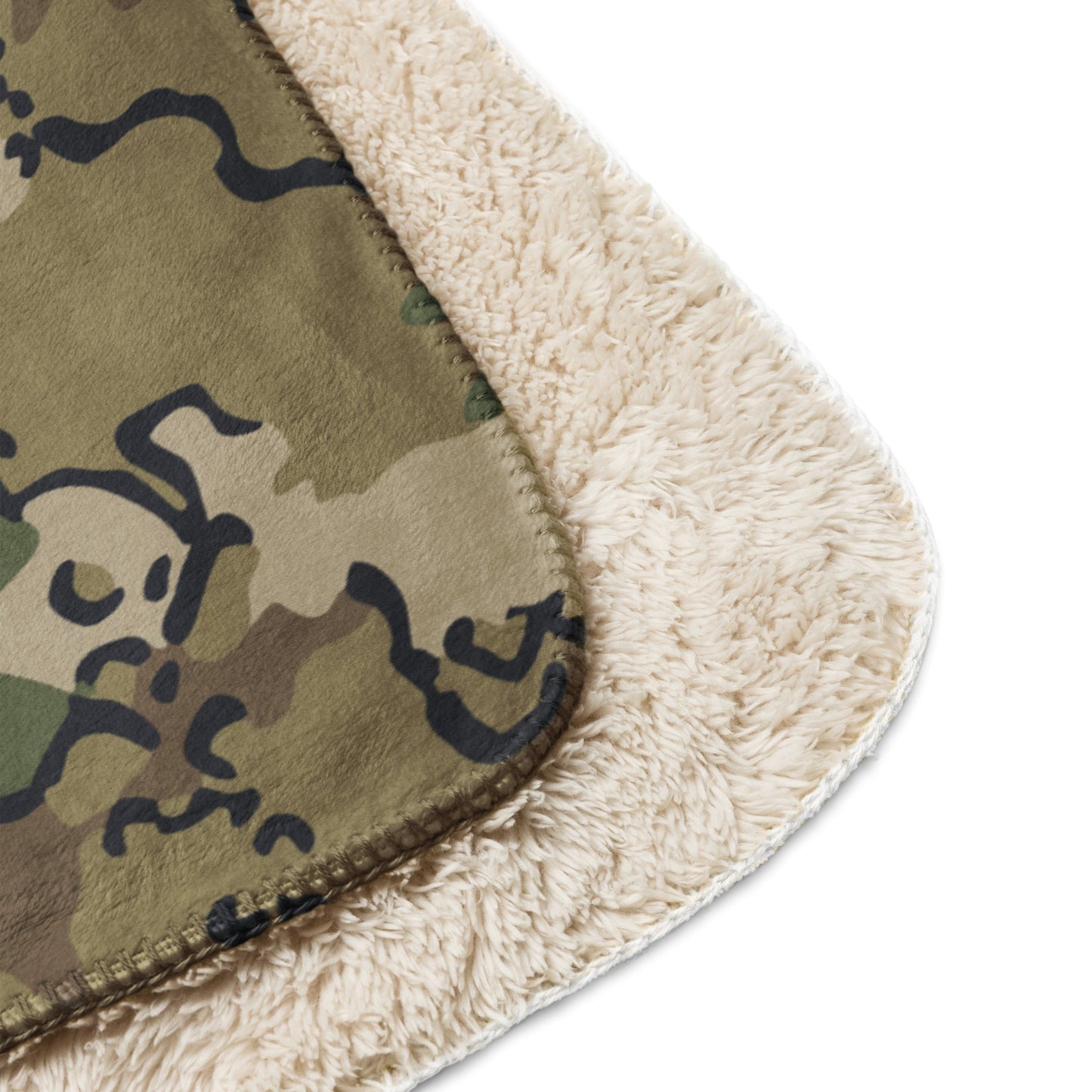 Alaska Chocolate Chip Multi-terrain CAMO Sherpa Blanket