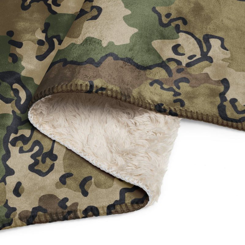 Alaska Chocolate Chip Multi-terrain CAMO Sherpa Blanket