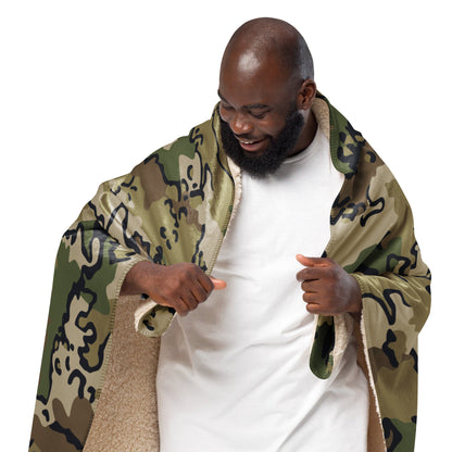 Alaska Chocolate Chip Multi-terrain CAMO Sherpa Blanket