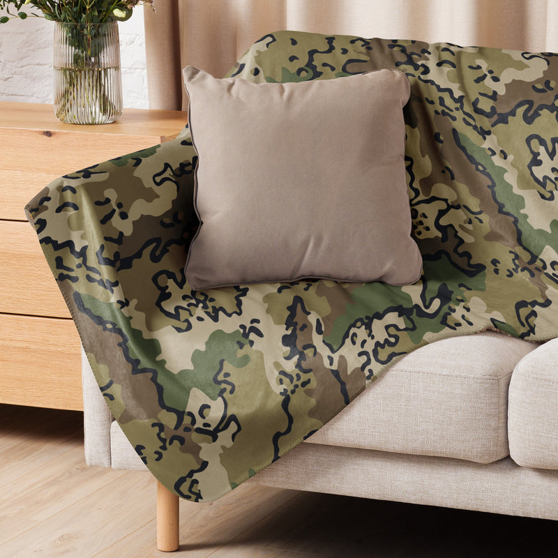 Alaska Chocolate Chip Multi-terrain CAMO Sherpa Blanket