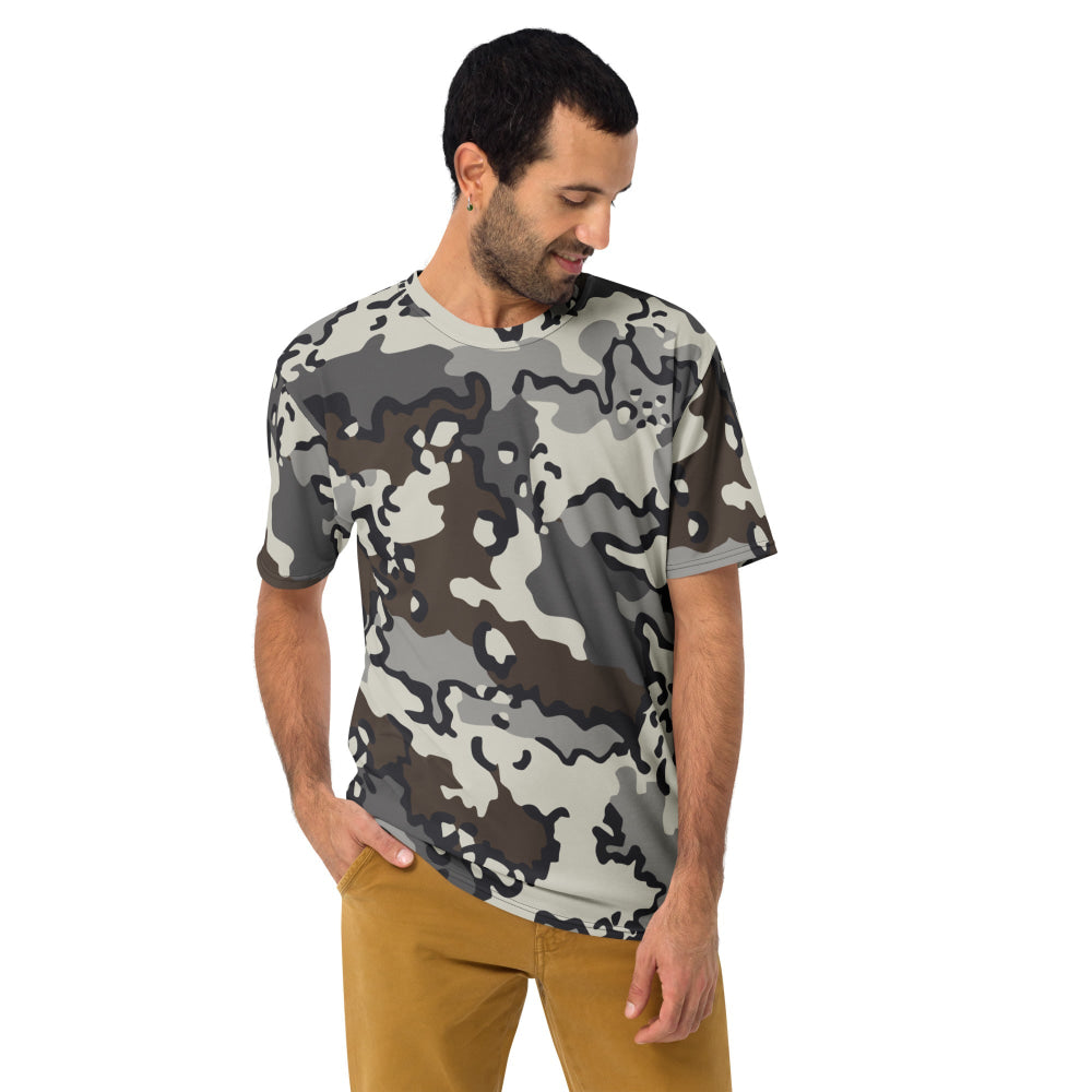 Alaska Chocolate Chip Tundra CAMO Men’s t-shirt - Mens T-Shirt