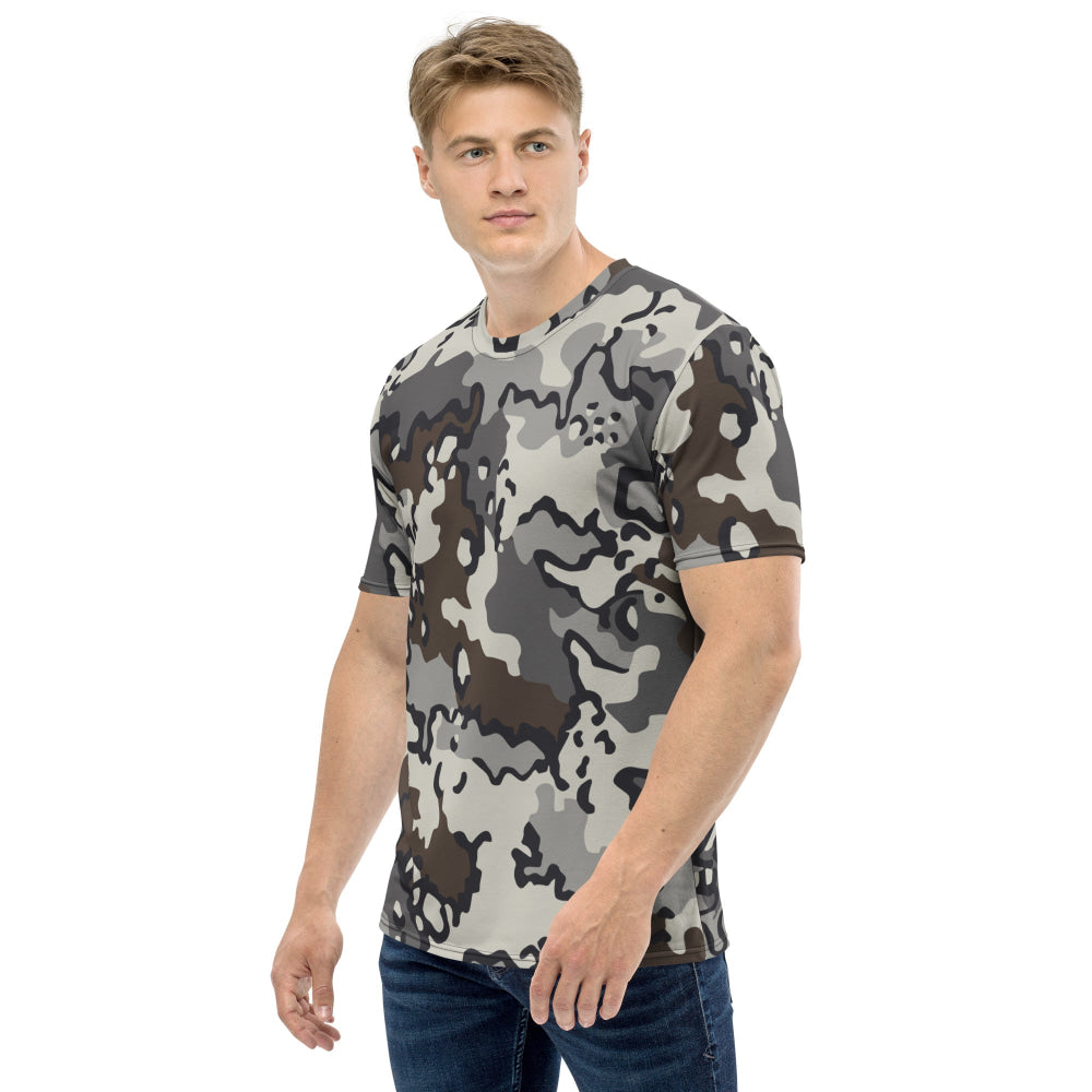 Alaska Chocolate Chip Tundra CAMO Men’s t-shirt - Mens T-Shirt