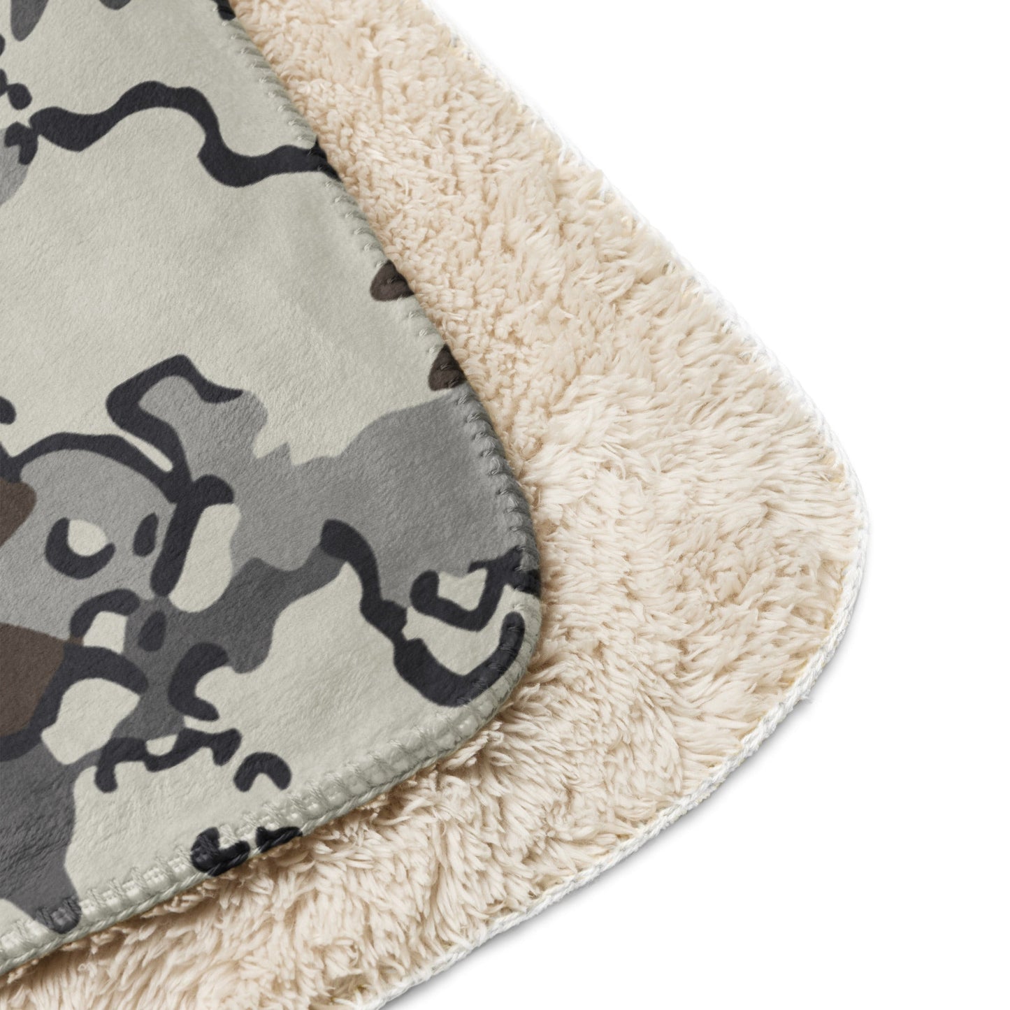 Alaska Chocolate Chip Tundra CAMO Sherpa Blanket
