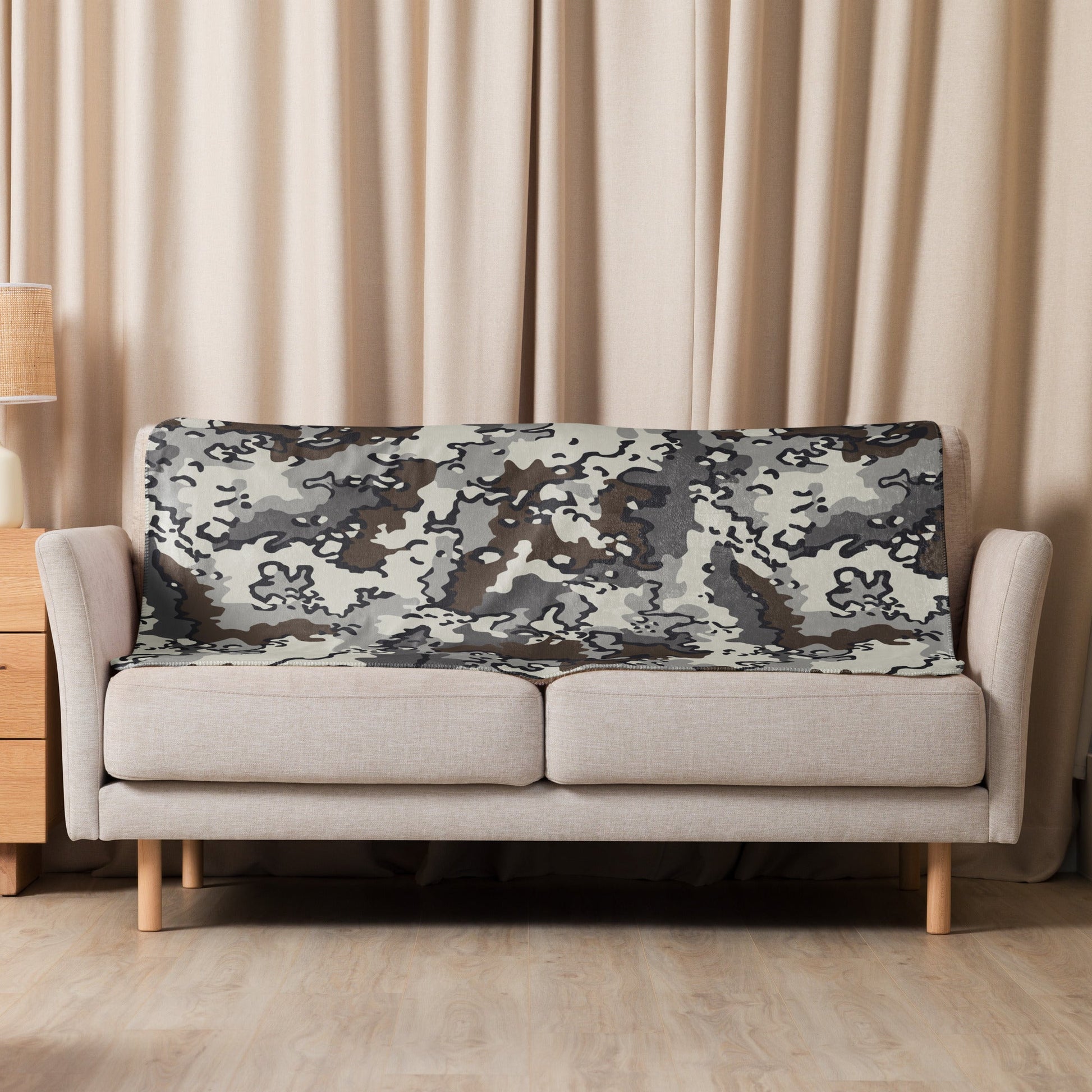 Alaska Chocolate Chip Tundra CAMO Sherpa Blanket