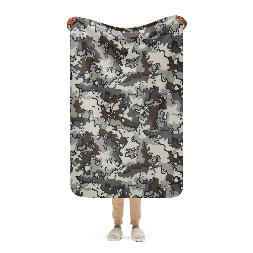 Alaska Chocolate Chip Tundra CAMO Sherpa blanket - 37″×57″ - Blanket